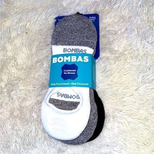 Bombas 3 pack cushioned no show socks. Brand new NEVER USED